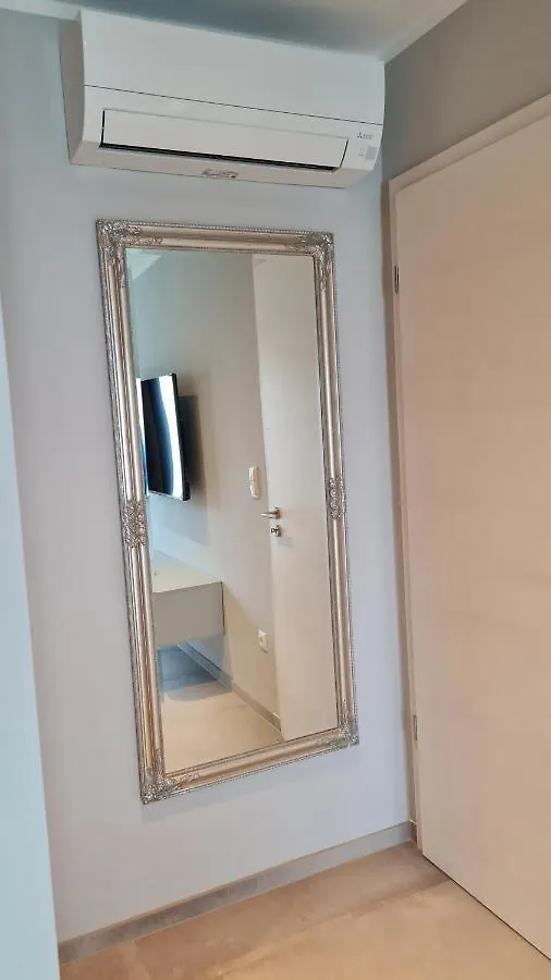 San-Lol Apartment Banjol