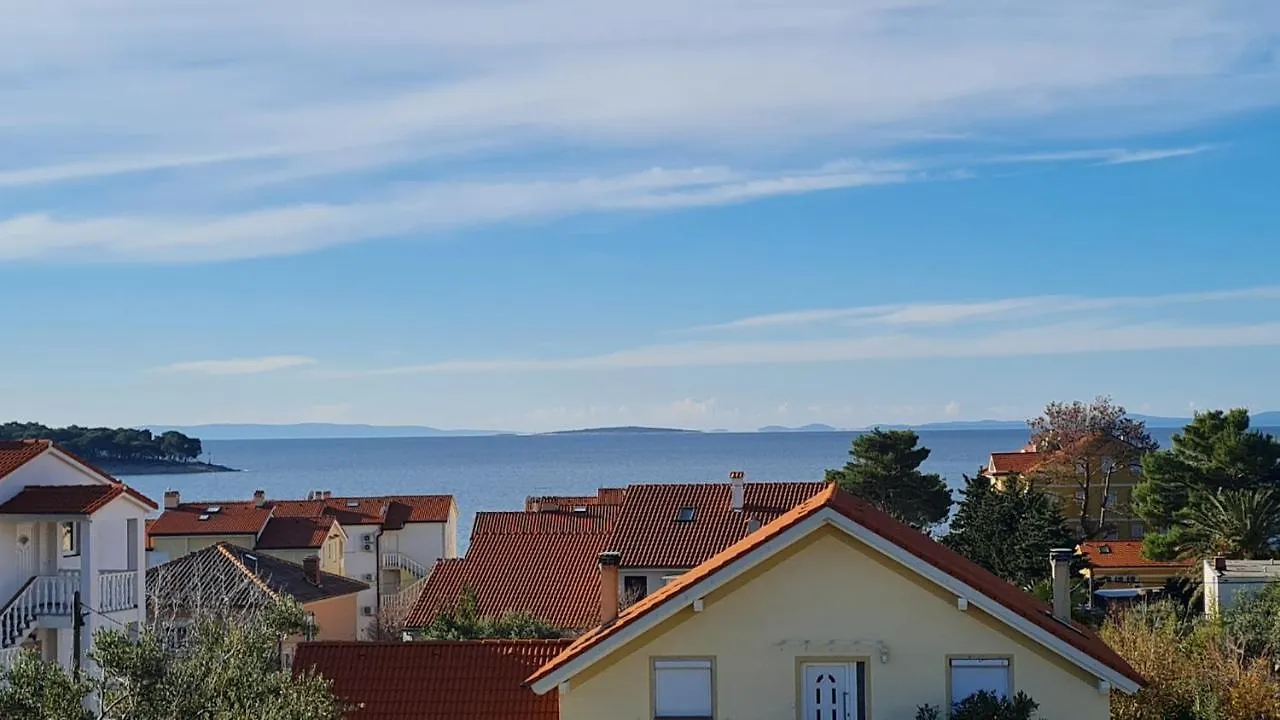 San-Lol Apartment Banjol Croatia